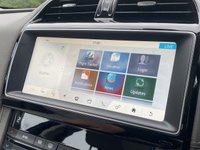 USED 2019 19 JAGUAR F-PACE 2.0 PORTFOLIO AWD 5d 177 BHP AUTO Panoramic Roof Ivory Leather