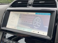 USED 2019 19 JAGUAR F-PACE 2.0 PORTFOLIO AWD 5d 177 BHP AUTO Panoramic Roof Ivory Leather