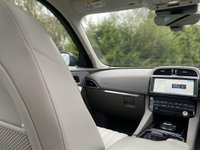 USED 2019 19 JAGUAR F-PACE 2.0 PORTFOLIO AWD 5d 177 BHP AUTO Panoramic Roof Ivory Leather