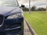 USED 2019 19 JAGUAR F-PACE 2.0 PORTFOLIO AWD 5d 177 BHP AUTO Panoramic Roof Ivory Leather