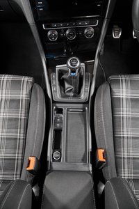 USED 2017 67 VOLKSWAGEN GOLF 2.0 GTD TDI 5d 182 BHP 