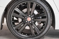 USED 2015 15 JAGUAR XF 2.2 D R-SPORT BLACK 4d 200 BHP 