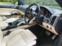 USED 2016 16 PORSCHE CAYENNE 4.8 V8 TURBO TIPTRONIC S 5d 520 BHP ZERO DEPOSIT FINANCE AVAILABLE