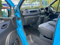 USED 2015 65 VAUXHALL VIVARO 2900 L1H1 CDTI P/V 120 T/SLD 