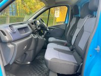 USED 2015 65 VAUXHALL VIVARO 2900 L1H1 CDTI P/V 120 T/SLD 