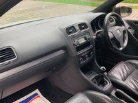 USED 2011 11 VOLKSWAGEN GOLF 1.6 S TDI BLUEMOTION 5d 103 BHP 2011 GOLF 'S' TDi BLUE-MOTION 5DR - 19 INCH UPGRADE ALLOYS - FULL GREY LEATHER INTERIOR - FULL VW SERVICE HISTORY - ZERO ROAD TAX - 60+ MPG