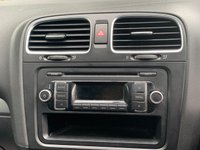 USED 2011 11 VOLKSWAGEN GOLF 1.6 S TDI BLUEMOTION 5d 103 BHP 2011 GOLF 'S' TDi BLUE-MOTION 5DR - 19 INCH UPGRADE ALLOYS - FULL GREY LEATHER INTERIOR - FULL VW SERVICE HISTORY - ZERO ROAD TAX - 60+ MPG