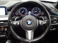 USED 2018 18 BMW X5 3.0 XDRIVE30D (258 bhp) M SPORT AUTO 4WD (S/S) + 7 SEATS + NAV + PANORAMIC E/SUNROOF + E/M/HEATED LEATHERS + M SPORT PLUS PACK + HEAD UP DISPLAY + CRUISE + M/MEDIA + HARMAN KARDON + XENON / LED + R/CAMERA + F-R PARK + PRIVACY + M STYLING + 20 S + E/BOOT 7 SEATS+PANROOF+XENON-LED+R/CAM+LEATHER+NAV+HKCRUISE