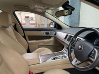 USED 2014 64 JAGUAR XF 2.2 D LUXURY 4d 163 BHP 