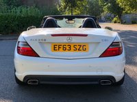 USED 2014 63 MERCEDES-BENZ SLK 2.1 SLK250 CDI BLUEEFFICIENCY AMG SPORT 2d 204 BHP 
