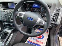 USED 2012 61 FORD FOCUS 1.6 TITANIUM 5d 124 BHP 