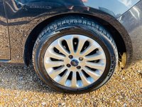 USED 2012 12 FORD KA 1.2 ZETEC 3d 69 BHP Bluetooth & Air Con - &pound;30 Road Tax