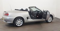 USED 2001 51 MG MGF 1.8 VVI 2d 118 BHP 