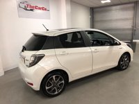 USED 2013 63 TOYOTA YARIS 1.5 HYBRID TREND 5d 61 BHP * FREE ROAD TAX * HYBRID * PANORAMIC ROOF * PRIVACY GLASS * CLIMATE CONTROL *