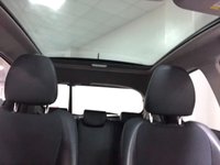 USED 2013 63 TOYOTA YARIS 1.5 HYBRID TREND 5d 61 BHP * FREE ROAD TAX * HYBRID * PANORAMIC ROOF * PRIVACY GLASS * CLIMATE CONTROL *