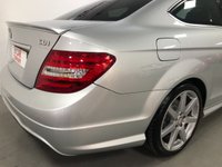 USED 2014 64 MERCEDES-BENZ C CLASS 2.1 C250 CDI AMG SPORT EDITION PREMIUM PLUS 2d 202 BHP * CRUISE CONTROL * BLUETOOTH * NAVIGATION * DAB RADIO * HEATED SEATS * 18 INCH ALLOYS *