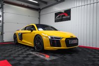 USED 2016 65 AUDI R8 COUPE 5.2 FSI V10 Plus S Tronic quattro (s/s) 2dr VEGAS YELLOW+SPORTS EXHAUST+CARBON