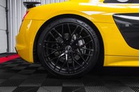 USED 2016 65 AUDI R8 COUPE 5.2 FSI V10 Plus S Tronic quattro (s/s) 2dr VEGAS YELLOW+SPORTS EXHAUST+CARBON