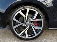 USED 2018 18 VOLKSWAGEN GOLF 2.0 GTI TSI DSG 5d 227 BHP 