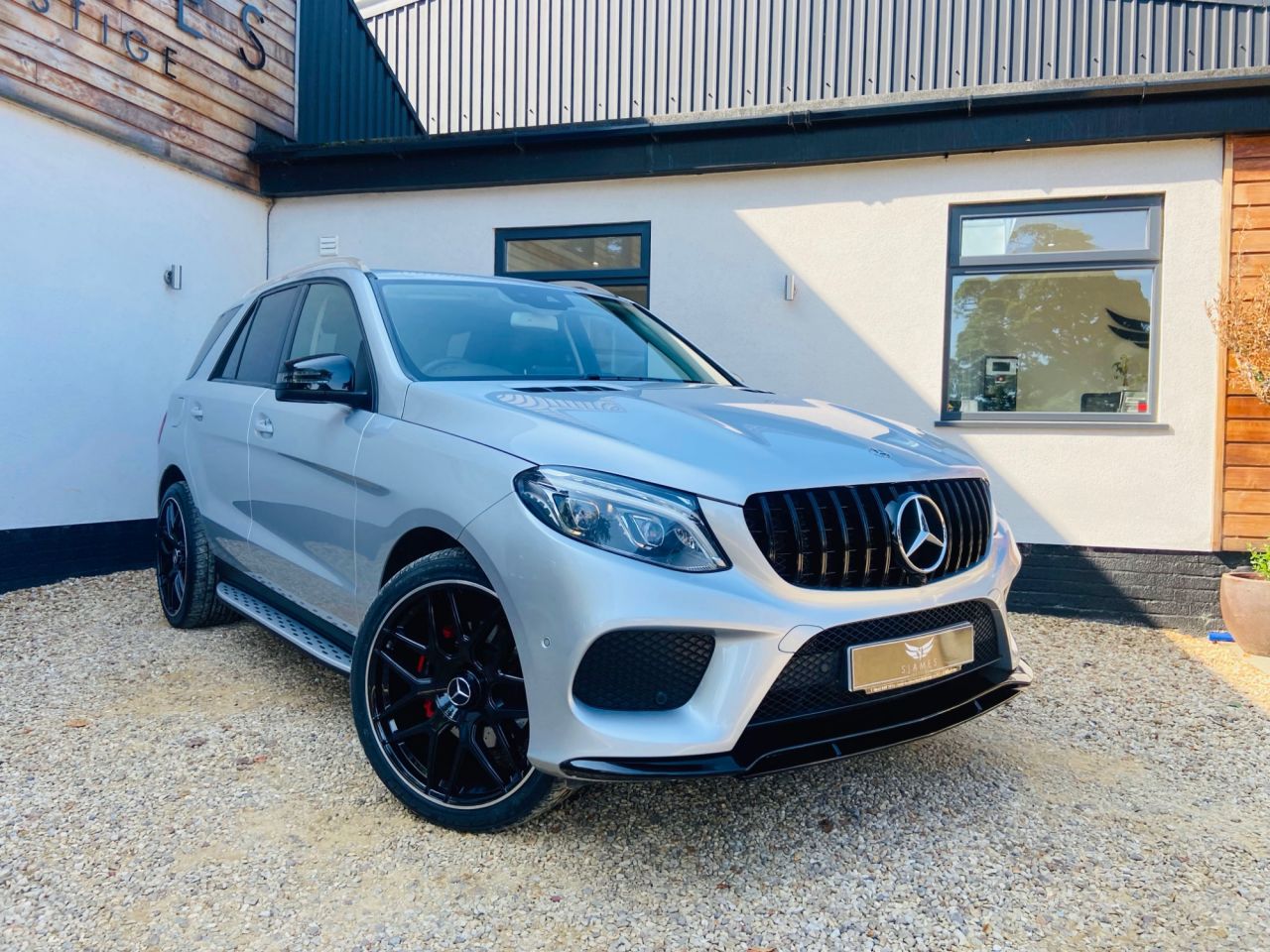 Mercedes Benz Gle Class Gle 250 D 4matic Amg Line Premium