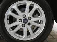 USED 2020 69 FORD GRAND TOURNEO CONNECT 1.5 ZETEC TDCI 5d 114 BHP 7 SEATS GENUINE LOW MILEAGE
