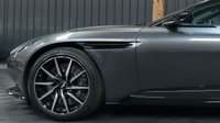 USED 2020 70 ASTON MARTIN DB11 4.0 V8 2d 503 BHP 5 YEAR SERVICE PACK, HUGE SPEC
