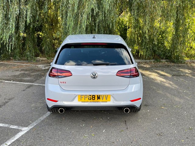 View our VOLKSWAGEN GOLF