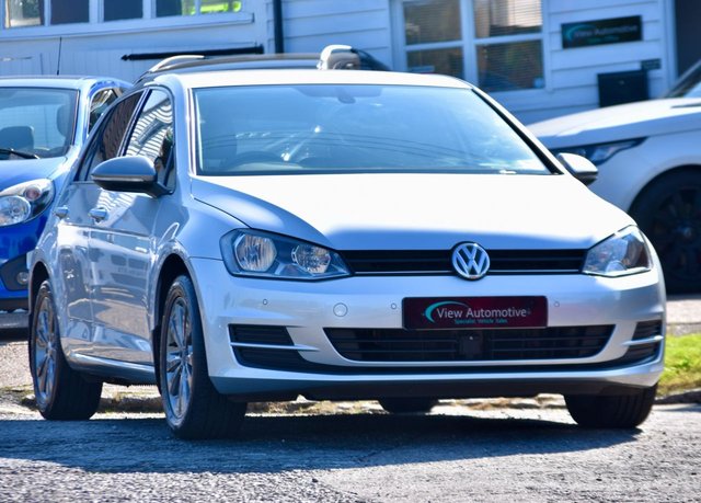 2013 63 Volkswagen Golf 1.6 SE TDI BLUEMOTION TECHNOLOGY DSG 5d 103 BHP