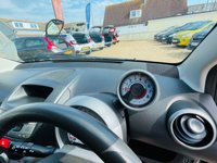 USED 2014 14 TOYOTA AYGO 1.0 VVT-I MODE 5d 68 BHP 1 owner from new with a Full Toyota Service History and low mileage