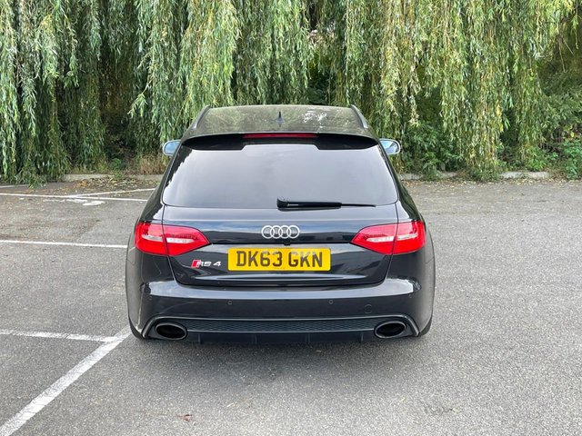 View our AUDI A4