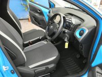 USED 2018 18 TOYOTA AYGO 1.0 VVT-I X-PLORE X-SHIFT 5d 69 BHP SAT NAV REAR VIEW CAMERA