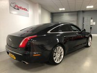 USED 2011 61 JAGUAR XJ 3.0 D V6 PORTFOLIO SWB 4d 275 BHP * PANORAMIC ROOF * CLIMATE CONTROL * NAVIGATION * PARKING SENSORS * 20 INCH ALLOYS *
