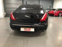 USED 2011 61 JAGUAR XJ 3.0 D V6 PORTFOLIO SWB 4d 275 BHP * PANORAMIC ROOF * CLIMATE CONTROL * NAVIGATION * PARKING SENSORS * 20 INCH ALLOYS *