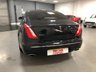 USED 2011 61 JAGUAR XJ 3.0 D V6 PORTFOLIO SWB 4d 275 BHP * PANORAMIC ROOF * CLIMATE CONTROL * NAVIGATION * PARKING SENSORS * 20 INCH ALLOYS *