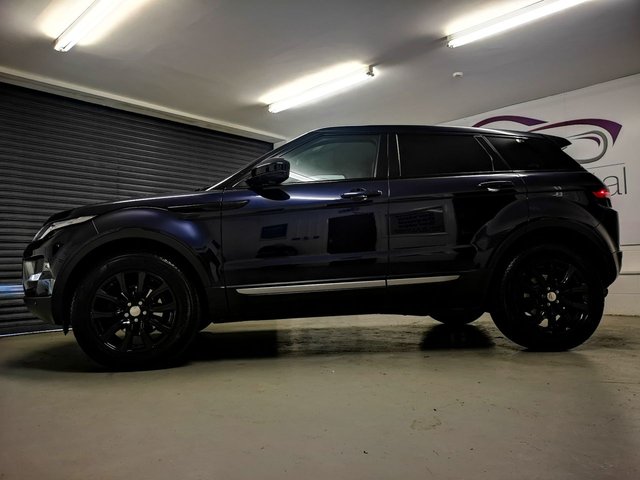 View our LAND ROVER RANGE ROVER EVOQUE