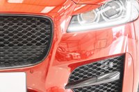 USED 2018 68 JAGUAR XF 2.0 D R-SPORT 4d AUTO 177 BHP SALOON