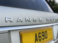 USED 2013 63 LAND ROVER RANGE ROVER 4.4 SDV8 AUTOBIOGRAPHY 5d 339 BHP FLAG SHIP AUTO AWD Rear Entertainment & Dual TV