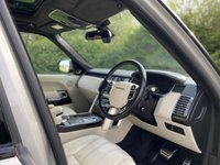 USED 2013 63 LAND ROVER RANGE ROVER 4.4 SDV8 AUTOBIOGRAPHY 5d 339 BHP FLAG SHIP AUTO AWD Rear Entertainment & Dual TV