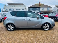 USED 2010 60 VAUXHALL MERIVA 1.4 SE 5d 98 BHP Full Panoramic Roof + Air Conditioning