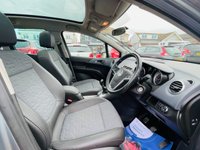 USED 2010 60 VAUXHALL MERIVA 1.4 SE 5d 98 BHP Full Panoramic Roof + Air Conditioning
