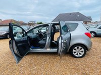 USED 2010 60 VAUXHALL MERIVA 1.4 SE 5d 98 BHP Full Panoramic Roof + Air Conditioning