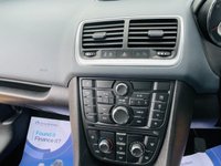 USED 2010 60 VAUXHALL MERIVA 1.4 SE 5d 98 BHP Full Panoramic Roof + Air Conditioning