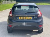 USED 2013 63 FORD FIESTA 1.2 ZETEC 5d 81 BHP LOW MILES + CHEAP TO INSURED