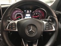 USED 2017 17 MERCEDES-BENZ C-CLASS 2.1 C 220 D 4MATIC AMG LINE 5d 170 BHP * NAV * F & R PARK SENSORS * REVERSING CAMERA * BLUETOOTH * 18 INCH AMG ALLOY WHEELS * CLIMATE CONTROL * CRUISE CONTROL *