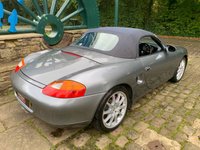 USED 2002 52 PORSCHE BOXSTER 3.2 S TIPTRONIC S 2d 248 BHP STUNNING ICONIC '52' PORSCHE BOXSTER 'S' 3.2 TIP-TRONIC AUTOMATIC CONVERTIBLE - FULL LEATHER - 18 INCH UPGRADE ALLOYS - COMPREHENSIVE SERVICE HISTORY