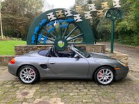USED 2002 52 PORSCHE BOXSTER 3.2 S TIPTRONIC S 2d 248 BHP STUNNING ICONIC '52' PORSCHE BOXSTER 'S' 3.2 TIP-TRONIC AUTOMATIC CONVERTIBLE - FULL LEATHER - 18 INCH UPGRADE ALLOYS - COMPREHENSIVE SERVICE HISTORY