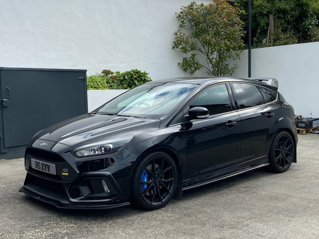 USED 2016 R FORD FOCUS 2.3 RS 5d 346 BHP IMMACULATE LOW MILEAGE CAR