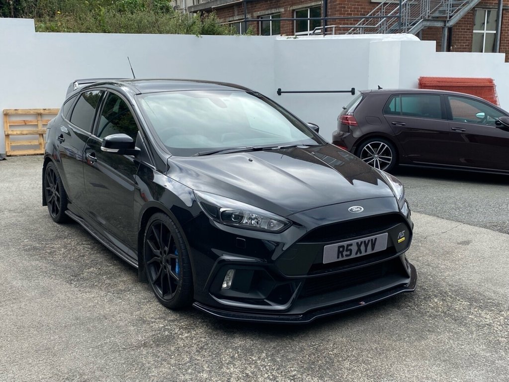 USED 2016 R FORD FOCUS 2.3 RS 5d 346 BHP IMMACULATE LOW MILEAGE CAR