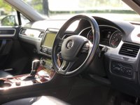 USED 2014 14 VOLKSWAGEN TOUAREG 3.0 V6 SE TDI BLUEMOTION TECHNOLOGY 5d 202 BHP 