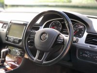 USED 2014 14 VOLKSWAGEN TOUAREG 3.0 V6 SE TDI BLUEMOTION TECHNOLOGY 5d 202 BHP 